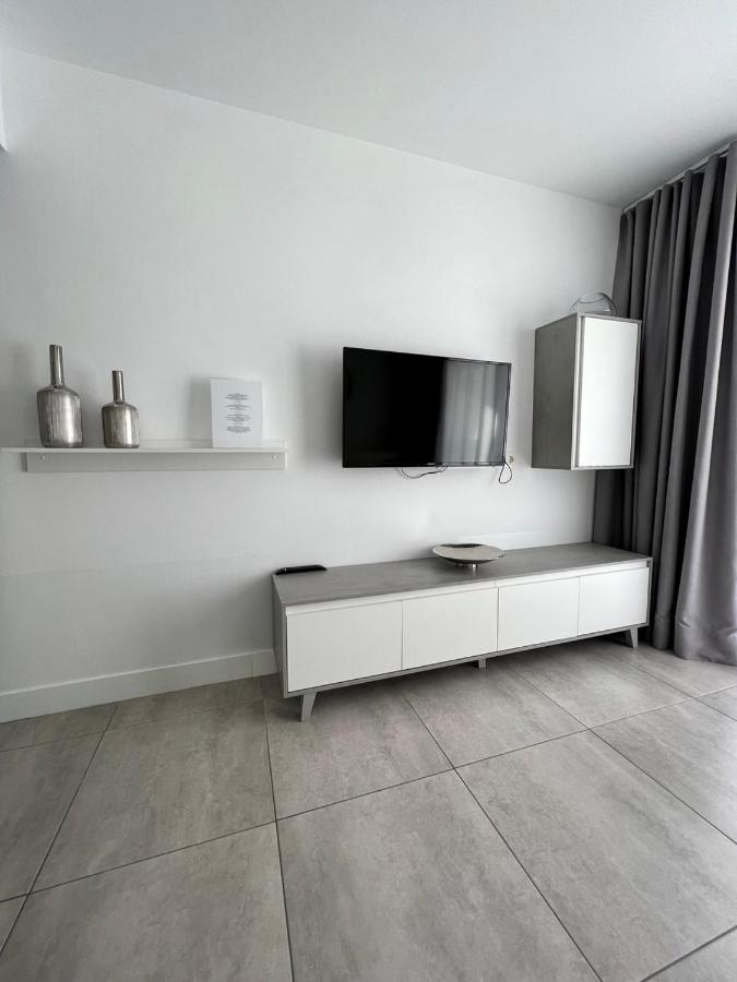 Bristol Terrace *